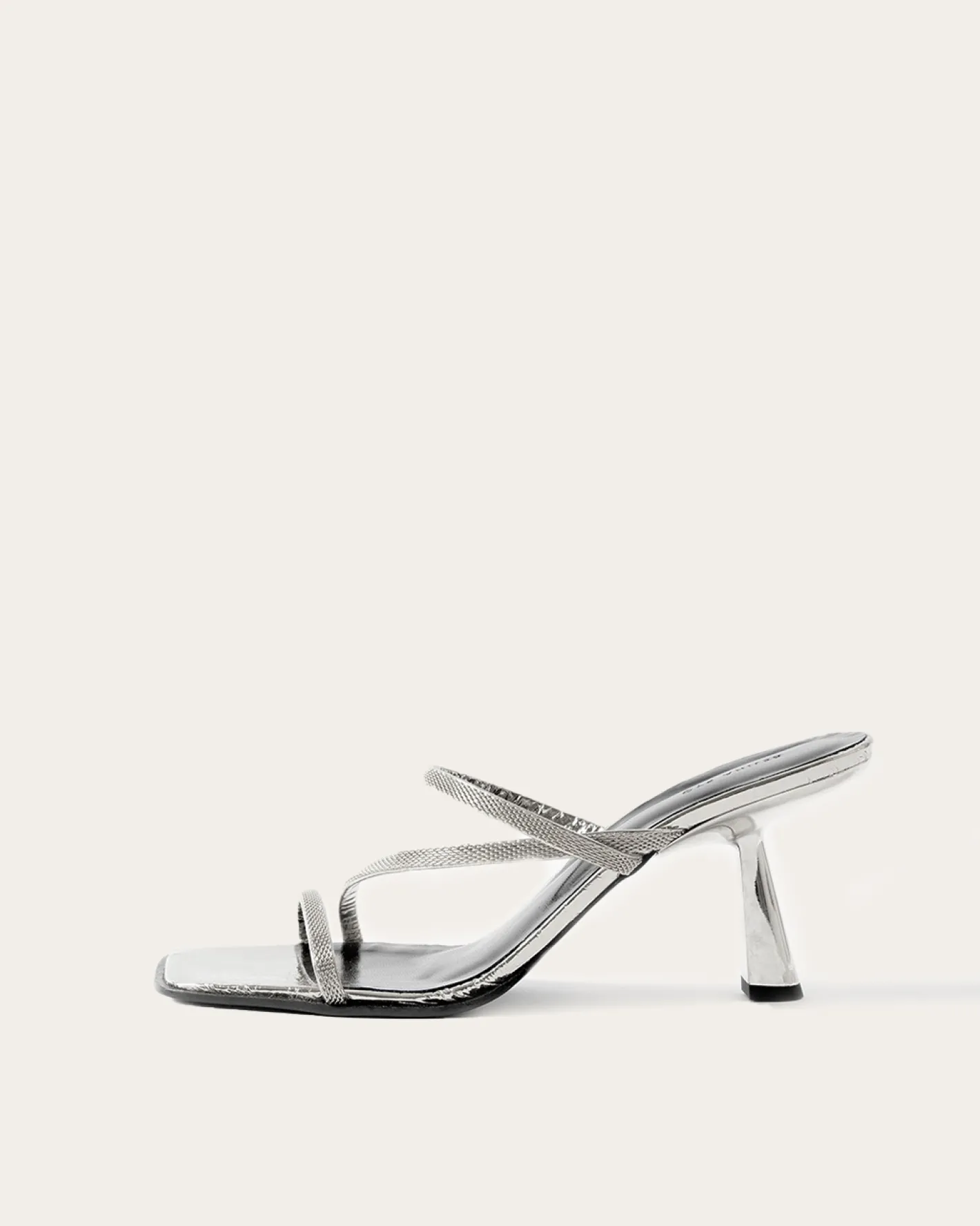 Hot Bella Sandals Leather Silver Heels