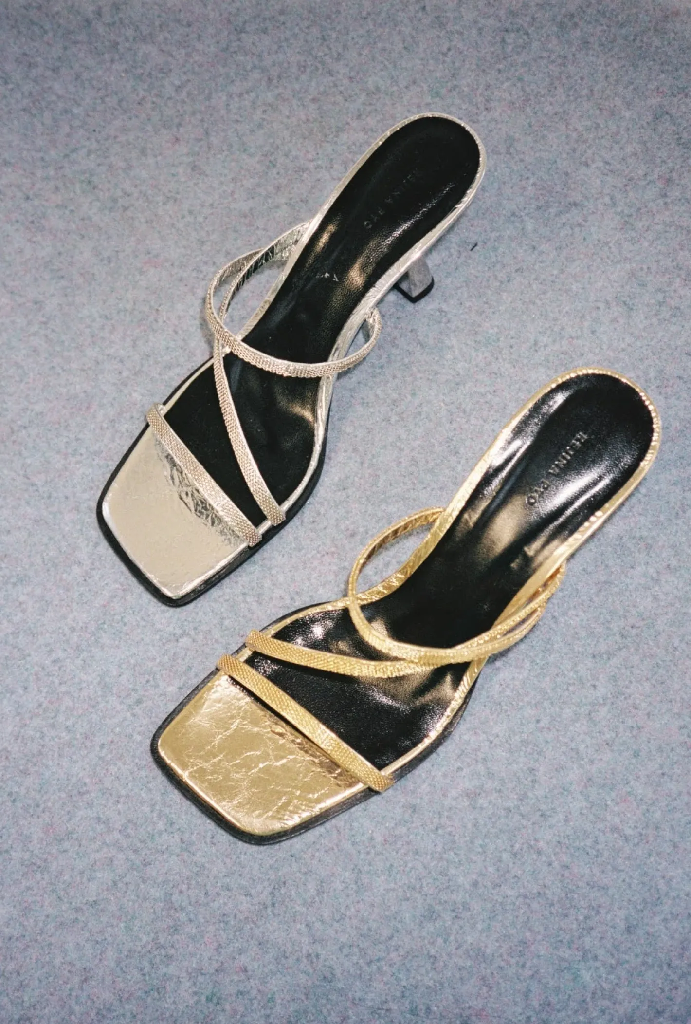 Hot Bella Sandals Leather Silver Heels