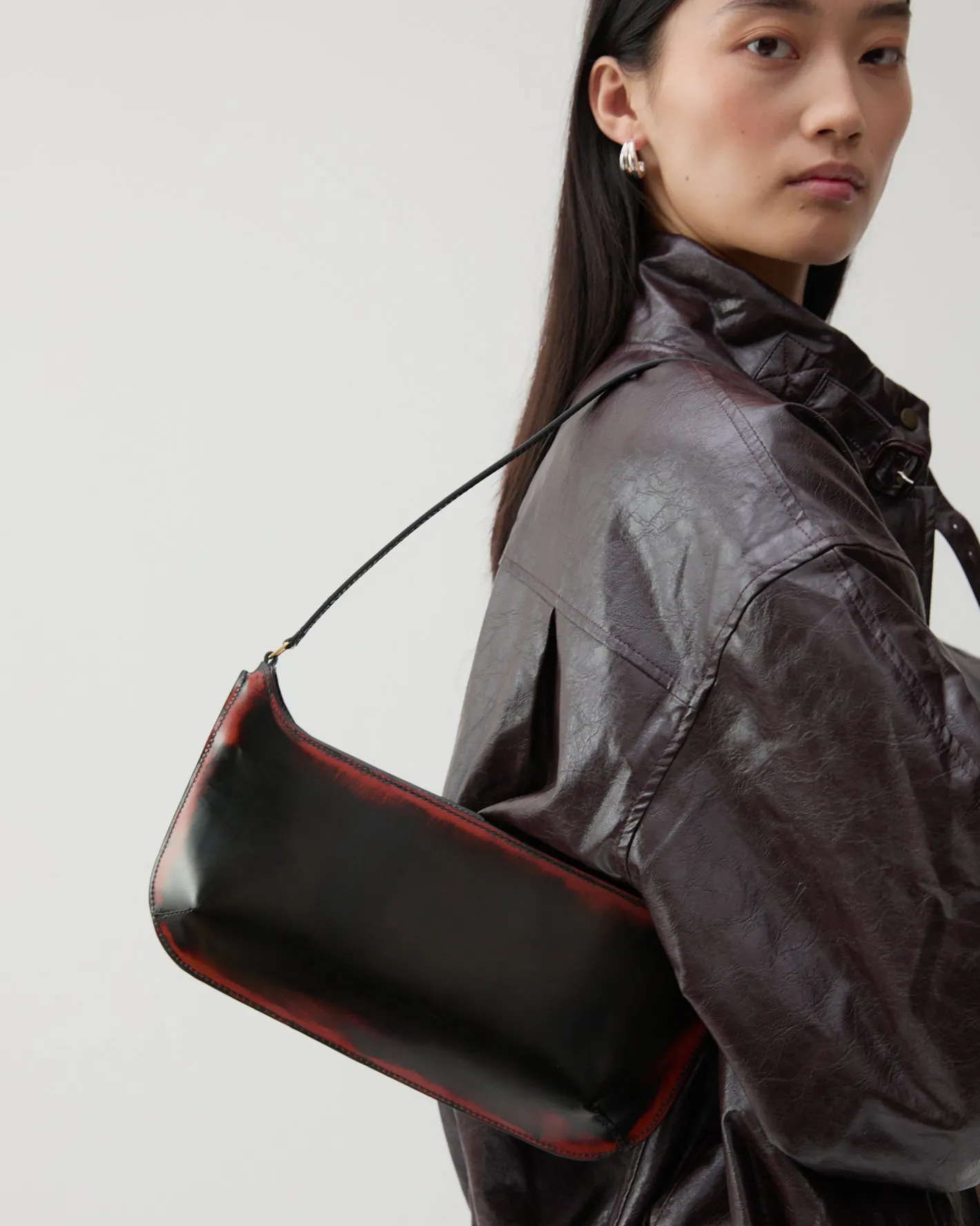Hot Cassie Bag Leather Brushed Black Everyday