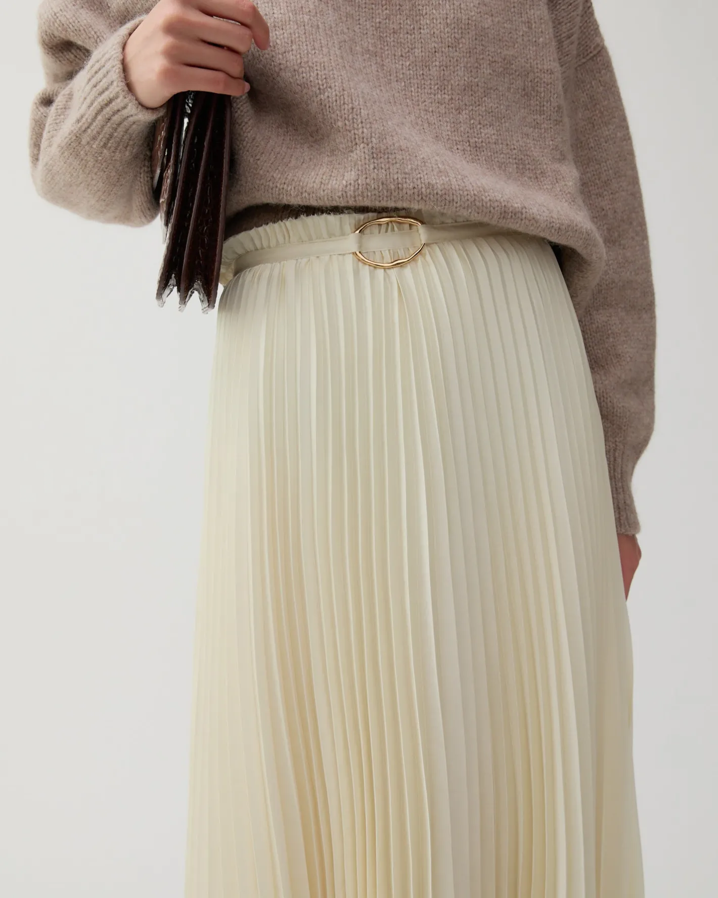 Hot Dilan Skirt Pleated Satin Off-White Skirts | Clothing