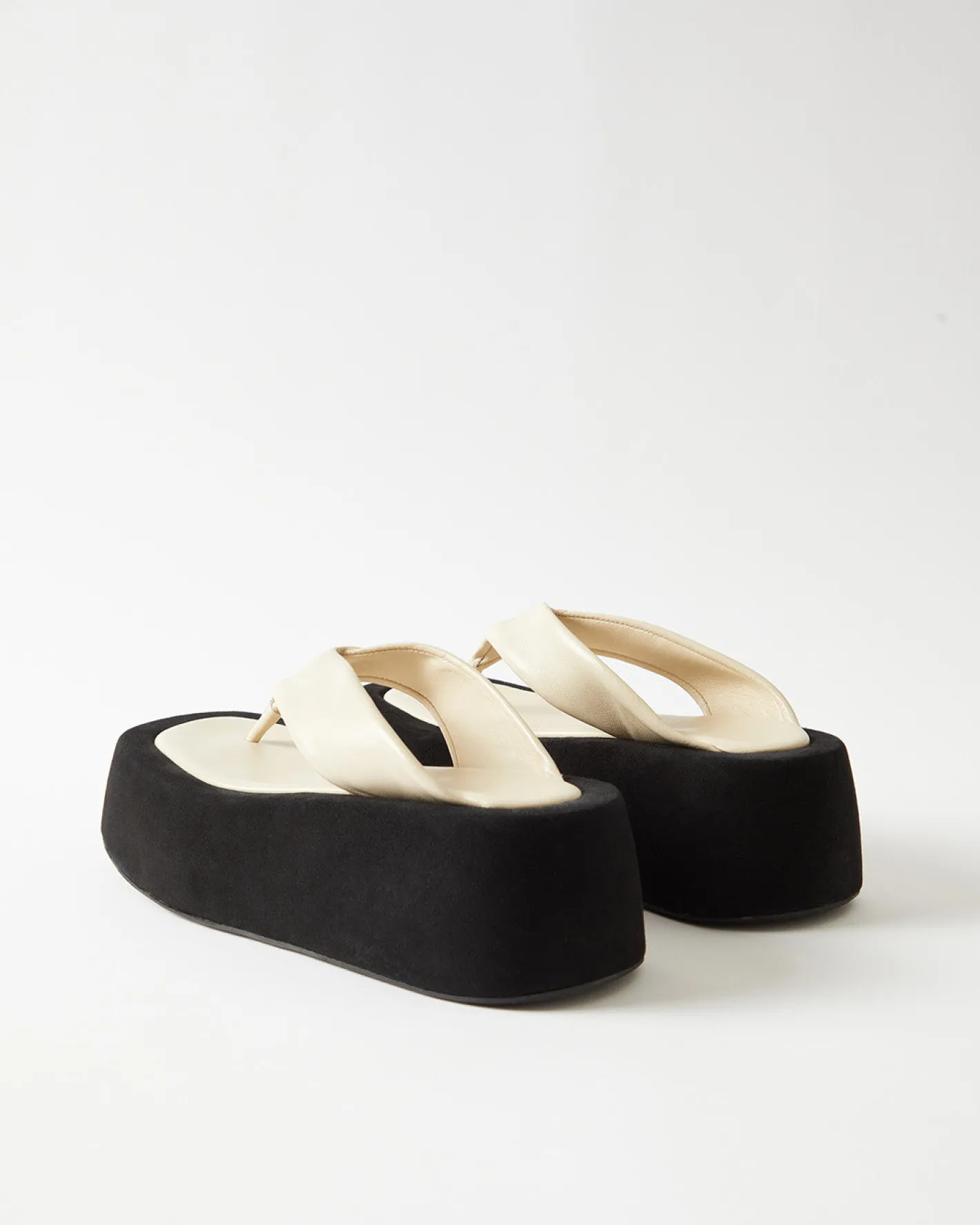 Outlet Nikki Slides Leather Nappa Ivory Flats
