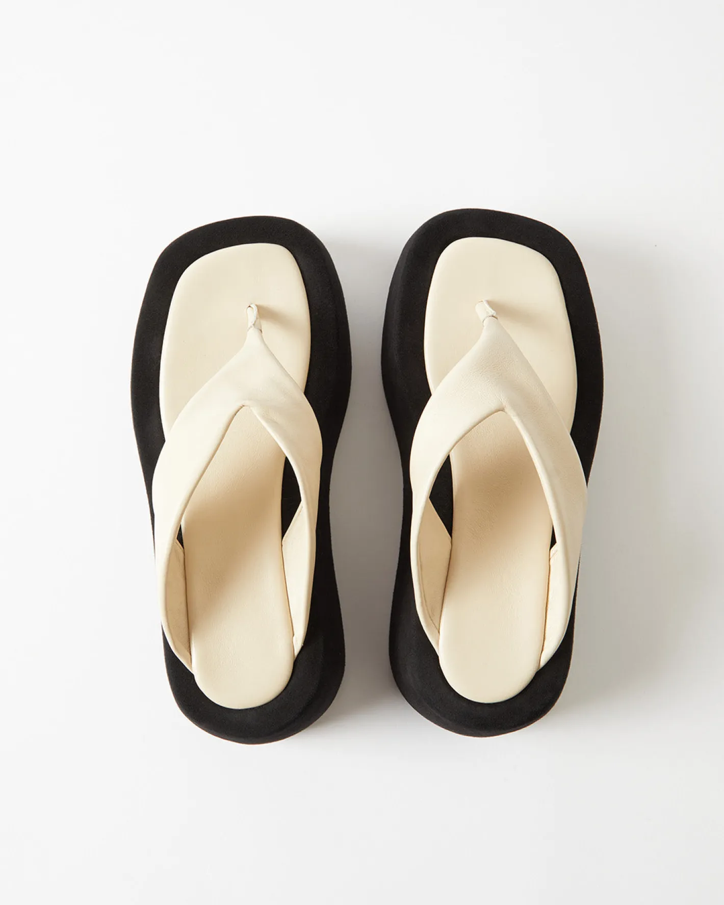 Outlet Nikki Slides Leather Nappa Ivory Flats