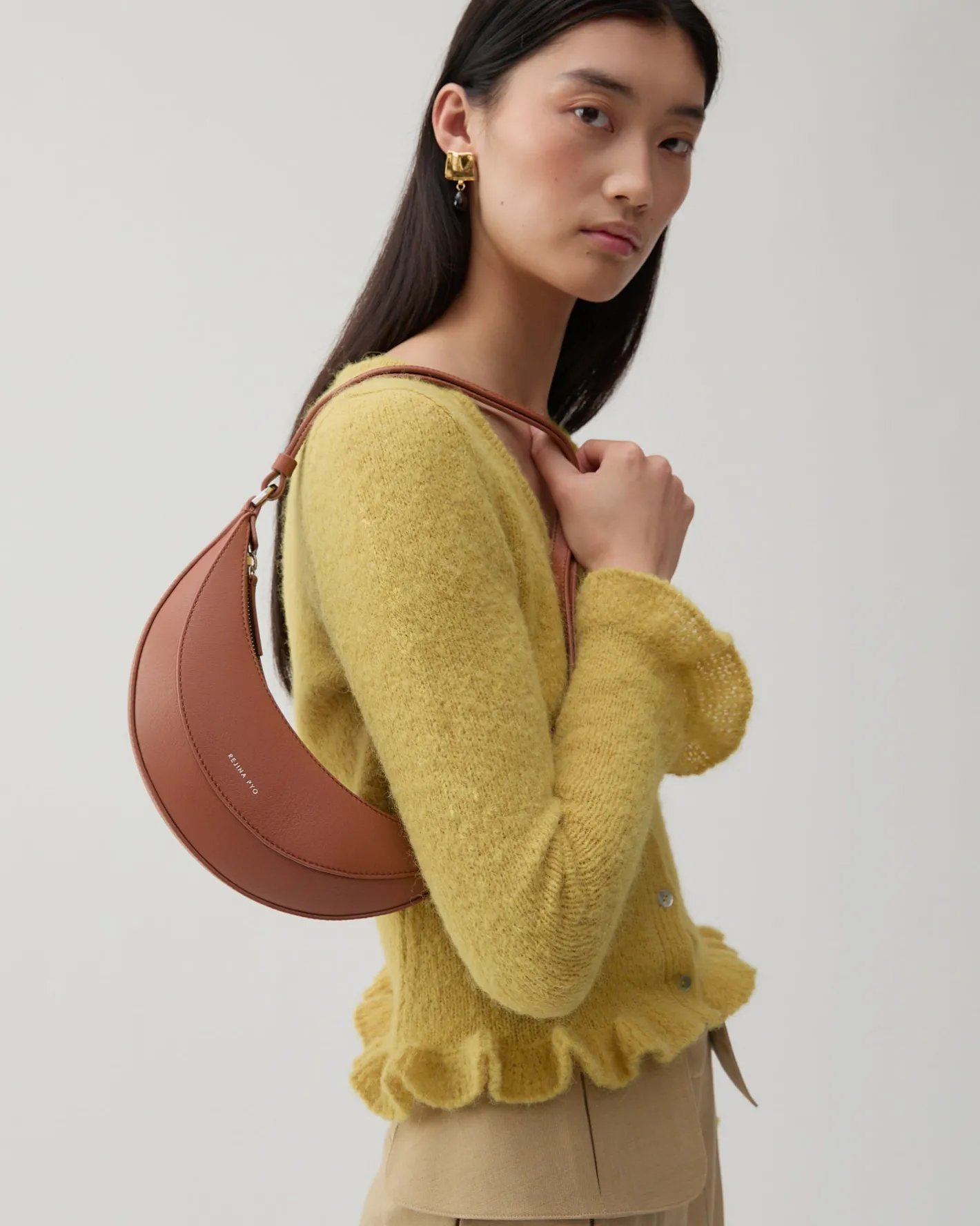 Outlet Petite Banana Bag Leather Nappa Tan Everyday