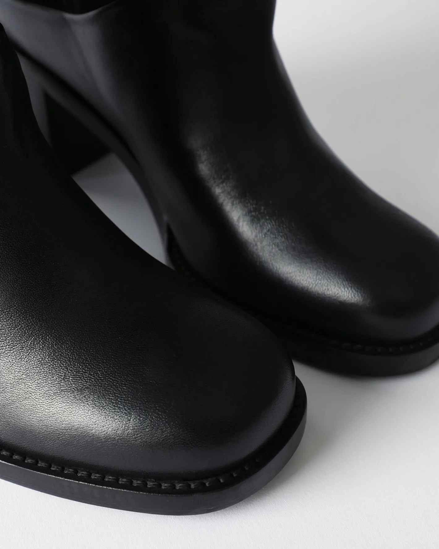 Fashion Shania Boots Suede and Leather Black Boots